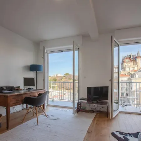 Guestready - Charming Duplex With Terrace For 8 People In Port Vieux ביאריץ
